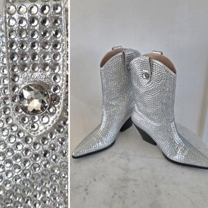 Azalea Wang Federica Silver Crystal Shortie Western Cowgirl Boots Rhinestone